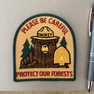 Official SMOKEY BEAR PROTECT FORESTS Embroidered Shoulder Patch Ranger - Picture 1 of 2