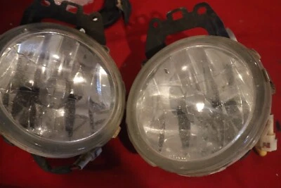 00-04 SubaruLegacy Outback 03-06 Subaru Baja Fog Light Assembly set pair  - Image 1 of 4