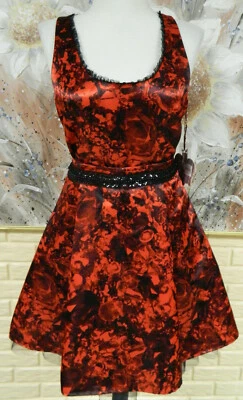 NWT VERA WANG SZ 5 BEADED / LACE DIAMONDRED WITH BLACK TULLE CUT OUT BACK DRESS - Image 1 of 4