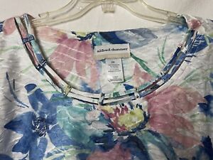 Women's Floral Blouse Size 3X Alfred Dunner