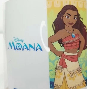 Disney Princess Moana Girl's Colorful Beach Towel Bath Swim New Large 28" x 58" - Picture 1 of 7