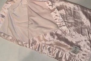 Manta de bebé Little Giraffe Pink Velvet Deluxe rosa terciopelo satinado 32 X 28 - Imagen 1 de 6