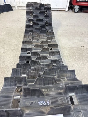 2001 skidoo summit 800 snowmobile track 504151943 Tread Lugs 382 - Image 1 of 4