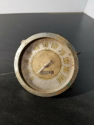 Velocímetro Ford Super Deluxe 1947-48 original vintage Foto 1 de 4