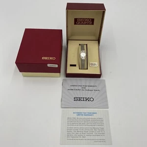 Neu seltene Vintage Seiko-Gehäuse Nummer 2y00-0300 silberne Uhr - $ 135,00- - Bild 1 von 12