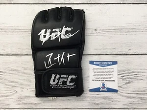 Benson Smooth Henderson signed handsigniert UFC Handschuh BECKETT BAS COA a - Bild 1 von 3