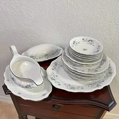 Johann Haviland Bavaria Germany China Dinnerware Blue Garland