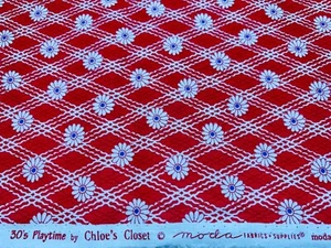 Cotton Fabric 30s Repro PLAYTIME Blue White Daisies Red Chloe's Closet Moda FQ - Picture 1 of 1