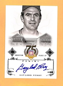 2014 Panini Hall of Fame Signatures #82 Gaylord Perry Indians Auto - Picture 1 of 2