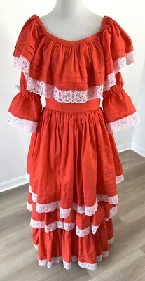 Vestido Folklórico Vintage Hecho a Medida Tradicional Mexicano 34” Busto ¡LEER!! Foto 1 de 4