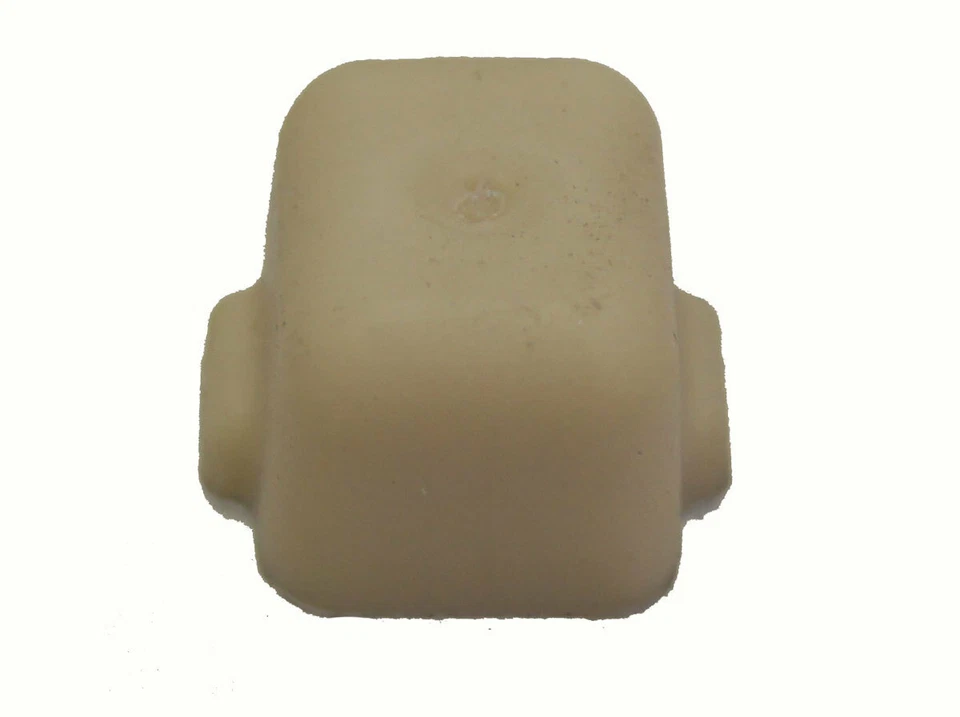 Tapa neutra de goma de ventilación de lámpara/luz trasera GM 1994-2007 16517099 Foto 1 de 4