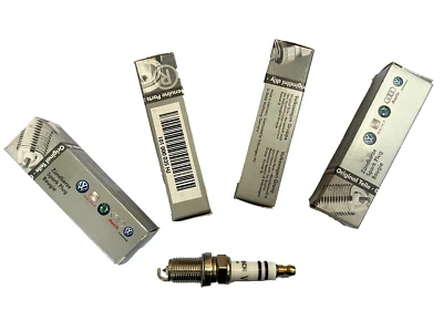 Audi A4 A6 A8 VW Passat Skoda Spark Plug Set 4PCS OEM NEW - Image 1 of 4