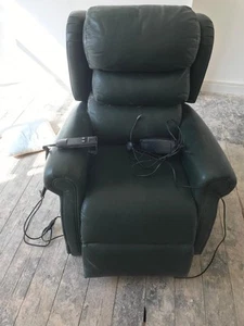La-Z-Boy Tulsa Leather Lift & Rise Recline Chair - Picture 1 of 1