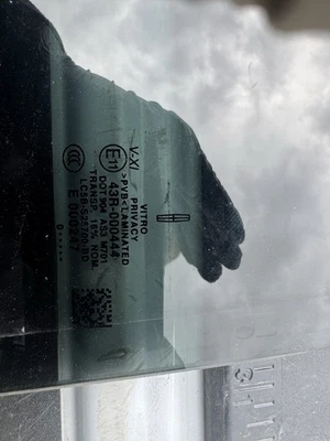 2020 - 2025 LLINCOLN AVIATOR ЗАДНЯЯ ЛЕВАЯ БОКОВАЯ ДВЕРЬ СТЕКЛО OEM LC5BS25701BE - Изображение 1 из 2