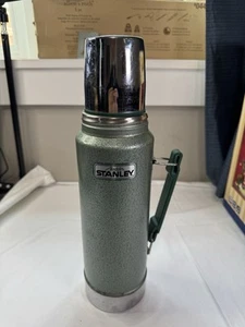 Vintage Stanley Aladdin Green Vacuum Bottle Thermos A-944DH 1 Quart Made in USA - Bild 1 von 11