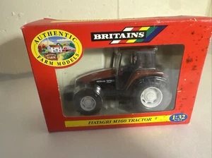 Gran Bretaña escala 1:32 New Holland FIATAGRI M160 TRACTOR agrícola modelo 9490 en caja - Imagen 1 de 9