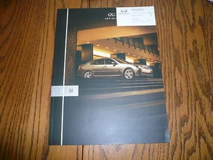 Folleto de ventas de Infiniti M 2005  - Imagen 1 de 3