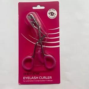 NEW with box one+other Pink Eyelash Curler - Picture 1 of 2