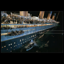 Photo F.004323 RMS TITANIC - THE LIFEBOATS (JAMES CAMERON MOVIE)