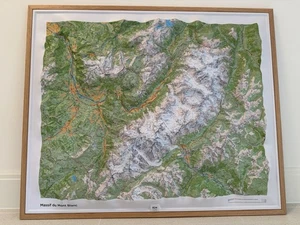 Mont Blanc 3D relief Wall Map IGN 1:50k covers TMB & UTMB Oak Framed - Picture 1 of 10