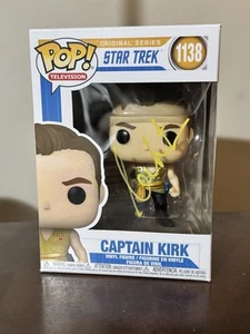 Star Trek Captain Kirk Funko Pop 1138 Signed by William Shatner JSA COA - Picture 1 of 6