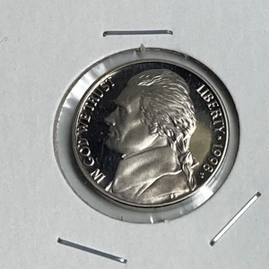 1998-S Proof  Type Jefferson Nickel Five Cent.  ACTUAL COIN SHOWN IN PHOTOS. - Picture 1 of 2
