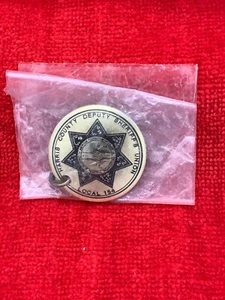 NIP/ Harris County, Texas Deputy Sheriff Union- Local 154 Keychain  - Picture 1 of 3