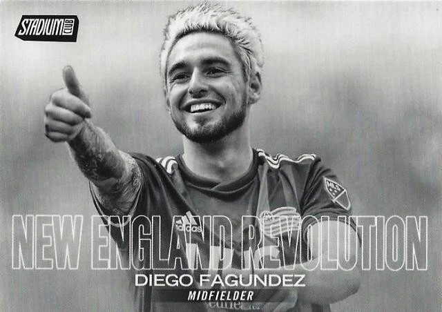 2018 Topps Major League Soccer Stadium Club Base Common Black and White (51-60) - Image 1 of 4