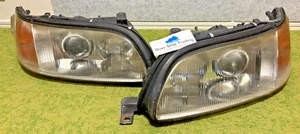 Lexus Genuine GS300 GS400 Toyota Aristo JZS140 Halogen Headlight Lamp Pair OEM - Picture 1 of 13
