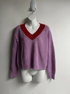 Suéter 525 America Mujer Talla S Cuello en V Tejido con Cable Lavanda Pullover EE. UU. Nuevo - Imagen 1 de 9