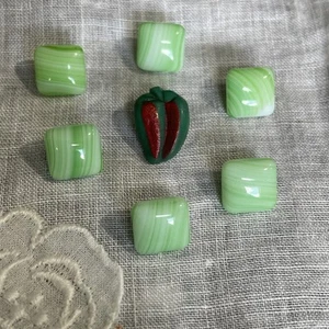 Vintage Green Czech New Old Stock Glass Buttons Pepper Button Lot BLK-36 - Picture 1 of 5