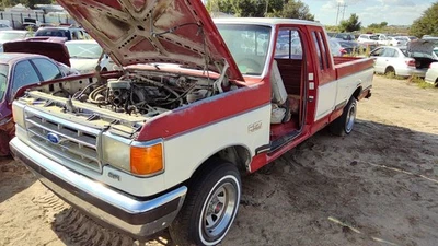 Conjunto de placa de apoio de freio traseira esquerda driver Ford F150 1988 fabricante de equipamento original - Imagem 1 de 4