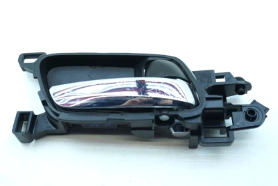 Honda Accord 2013-2017 sedán trasero derecho lado del pasajero interior manija de puerta OEM Foto 1 de 4