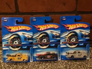 3 Stück - Hot Wheels 2006 '40 Ford Truck #142 Flat Grey, Flat Black, Yellow - Bild 1 von 15
