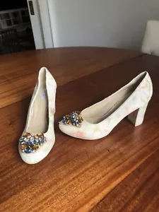 GEOX Respira Comfort Jeweled Rhinestones Fabric Floral Beige Pump It 40 Us 9.5 - Picture 1 of 7