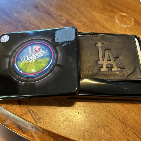 lightly used Baseball Los Angeles LA Dodgers Authentic Leather Wallet Cover
