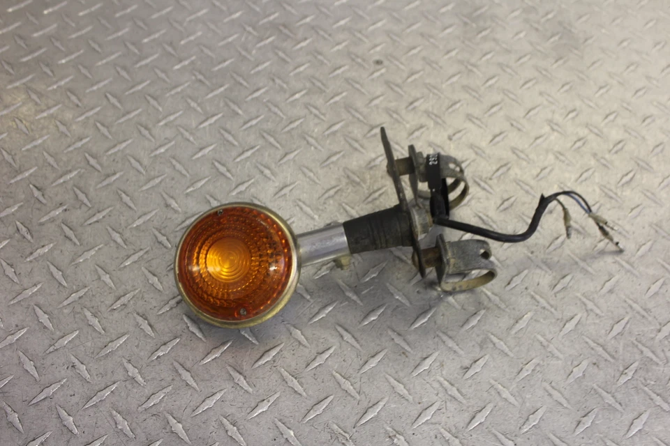 Yamaha Virago 1100 XV1100 1986 intermitente delantero derecho indicador de luz Foto 1 de 4