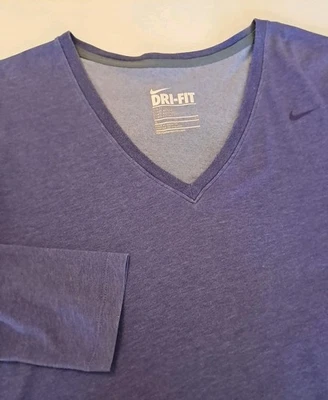 Nike Shirt Womens Sz XL V-Neck Slim Fit Dri Fit Long Sleeve Purple Athletic Wear - Image 1 of 4