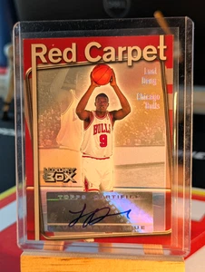 2004-05 Topps Luxury Box - Red Carpet Autographs Luol Deng #RC-LD /135 - Picture 1 of 2