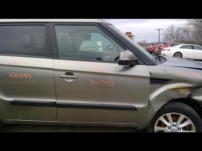 (LOCAL PICKUP ONLY) Passenger Front Door Electric With Solar Fits 10-13 SOUL 945 Foto 1 de 4