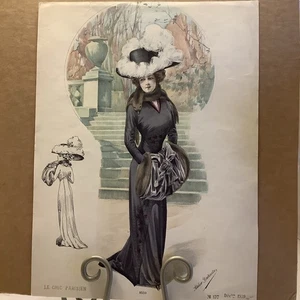 1890🌟Vintage antiker französischer handfarbener Modedruck Teller 1909 großer Federhut - Bild 1 von 9