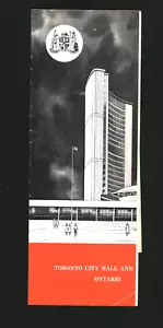 Folleto de viaje del Ayuntamiento de Toronto y Nathan Phillips Square años 60 - Imagen 1 de 2