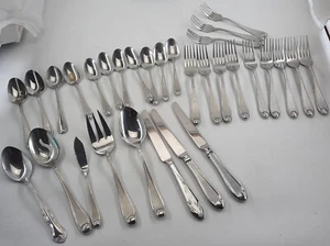 Oneida Silver Plate Flatware Silverware Vintage Bulk Lot 31 Pieces Temp-Tations - Picture 1 of 10