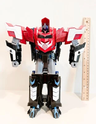 Transformers: Robots In Disguise MEGA 3 Step Changer 11.5” Optimus Prime 2015 - Image 1 of 4