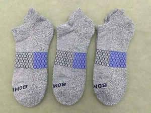 3 Pairs Bombas Men's performance honeycomb Ankle Socks Size Large 9-13 gray - Picture 1 of 3