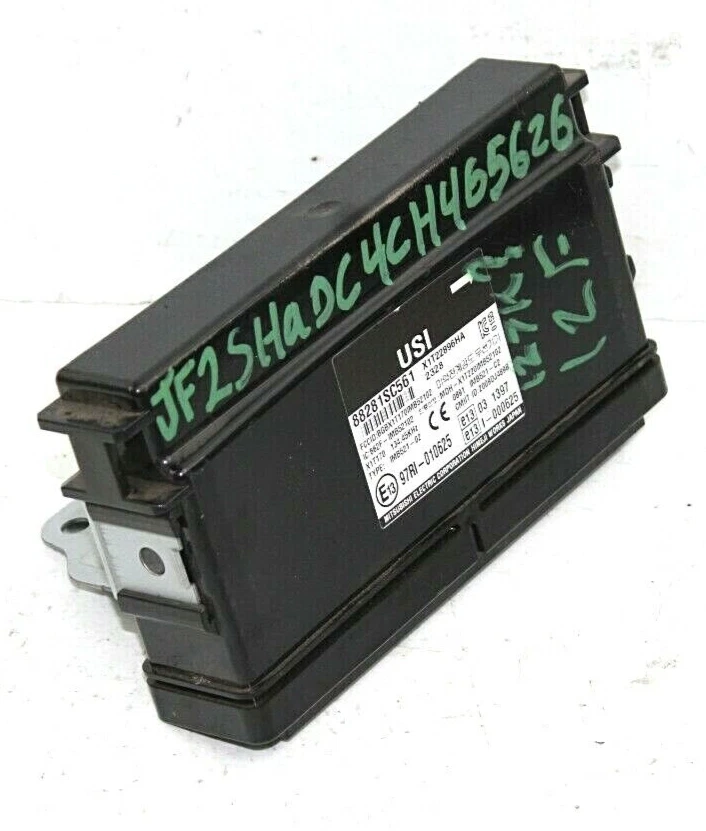 Unidad integrada Subaru Forester 2012-13 OEM P/N 88281SC561 Foto 1 de 4