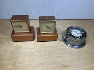 Despertadores vintage de metal y un reloj náutico - Imagen 1 de 15