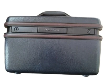 Vintage Samsonite Acclaim Black Train Carry On Makeup Case w Mirror & Keys - Image 1 of 4