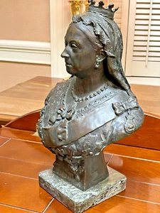 Genuine Antique Bronze Bust of Queen Victoria Style of Joseph Edgar Boehm - Picture 1 of 19