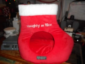 New with Tags NANDOG PET GEAR Christmas Stocking MICRO PLUSH DOG CAT Cave BED  - Picture 1 of 2